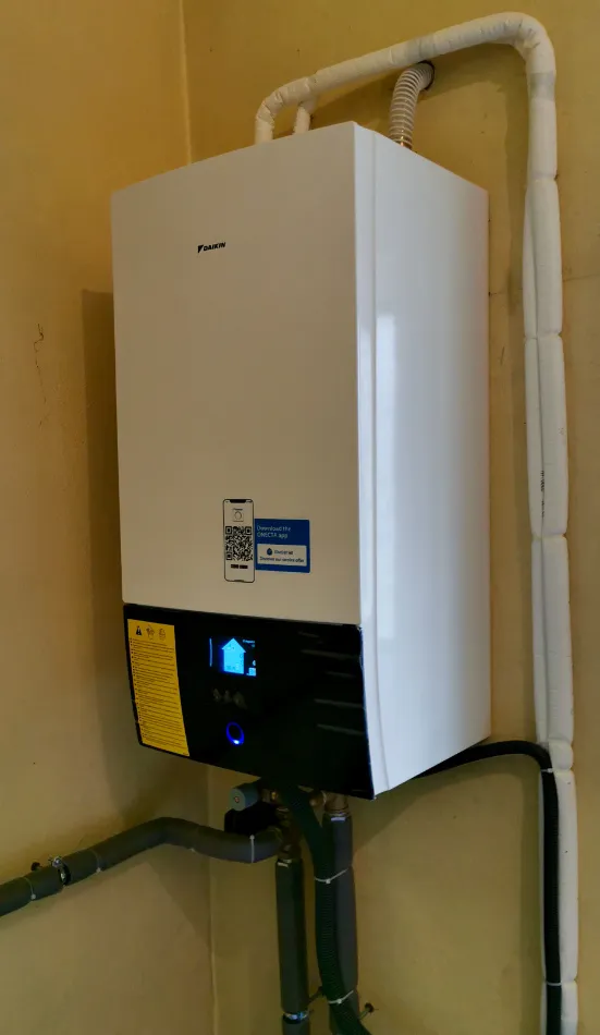 Tepelné čerpadlo vzduch voda Daikin Altherma 3 14kW rodinný dom Čierny Balog