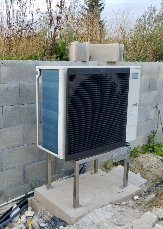 Tepelné čerpadlo vzduch voda Daikin Altherma 3 14kW rodinný dom Oravské Veselé