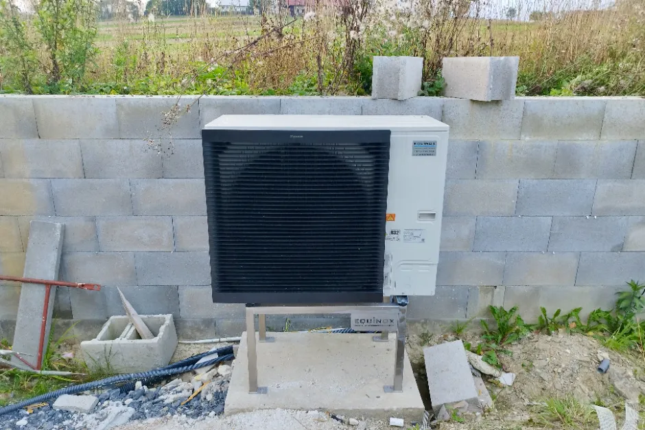 Tepelné čerpadlo vzduch voda Daikin Altherma 3 14kW rodinný dom Oravské Veselé
