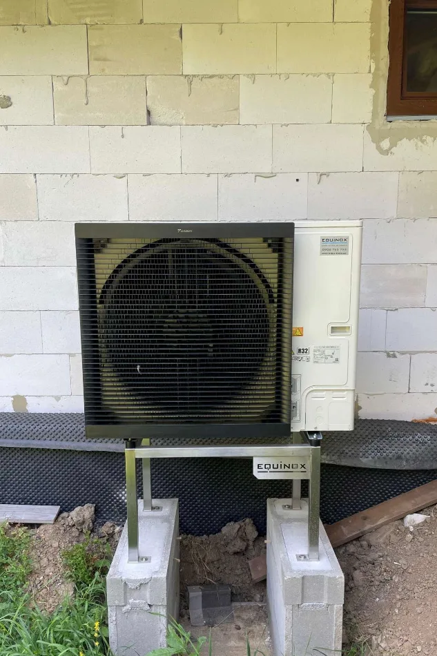 Tepelné čerpadlo vzduch voda Daikin Altherma 3 14kW rodinný dom Slatinské Lazy