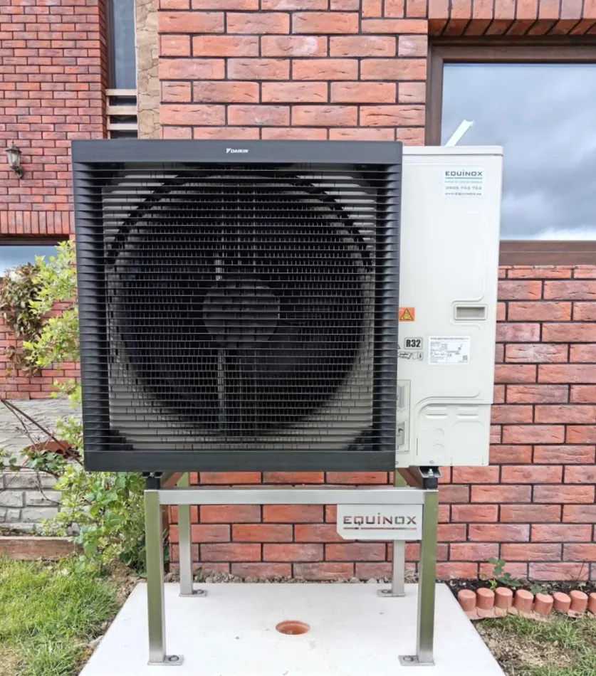 Tepelné čerpadlo vzduch voda Daikin Altherma 3 14kW rodinný dom Vasiľov