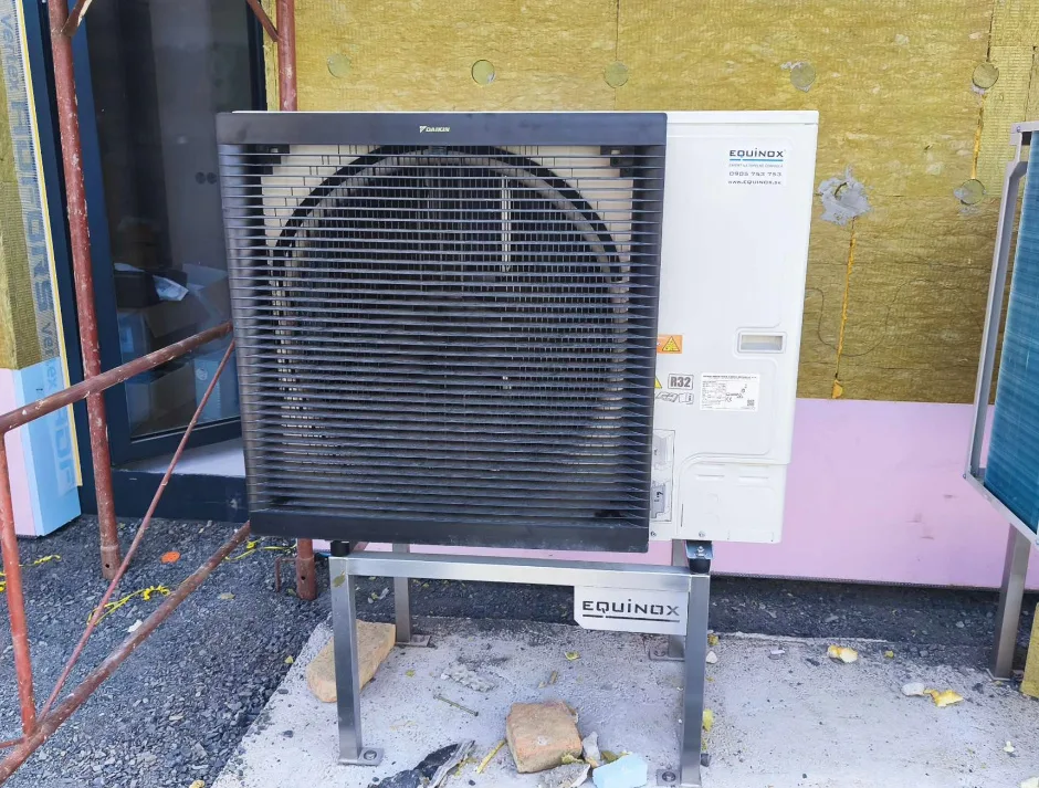 Tepelné čerpadlo vzduch voda Daikin Altherma 3 14kW s chladením rodinný dom Kalonda