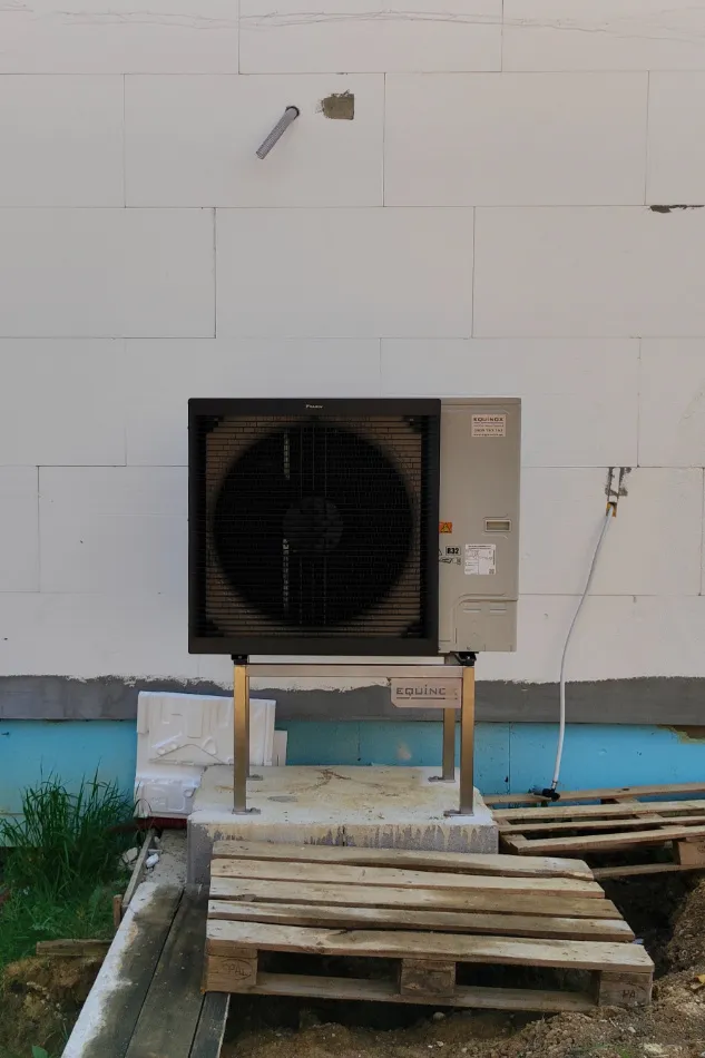 Tepelné čerpadlo vzduch voda Daikin Altherma 3 16kW rodinný dom Lučenec