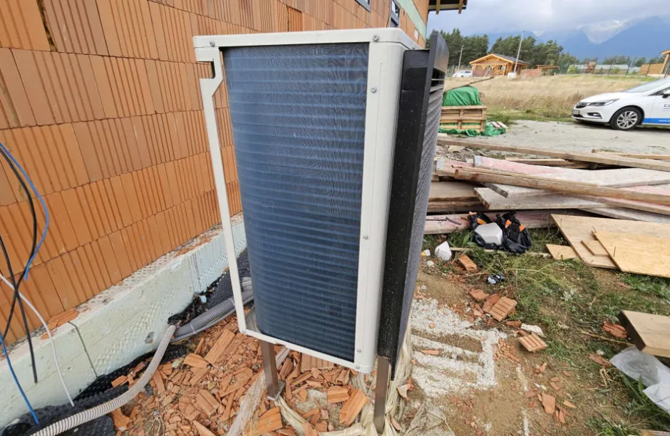 Tepelné čerpadlo vzduch voda Daikin Altherma 3 16kW s chladením rodinný dom Mlynica