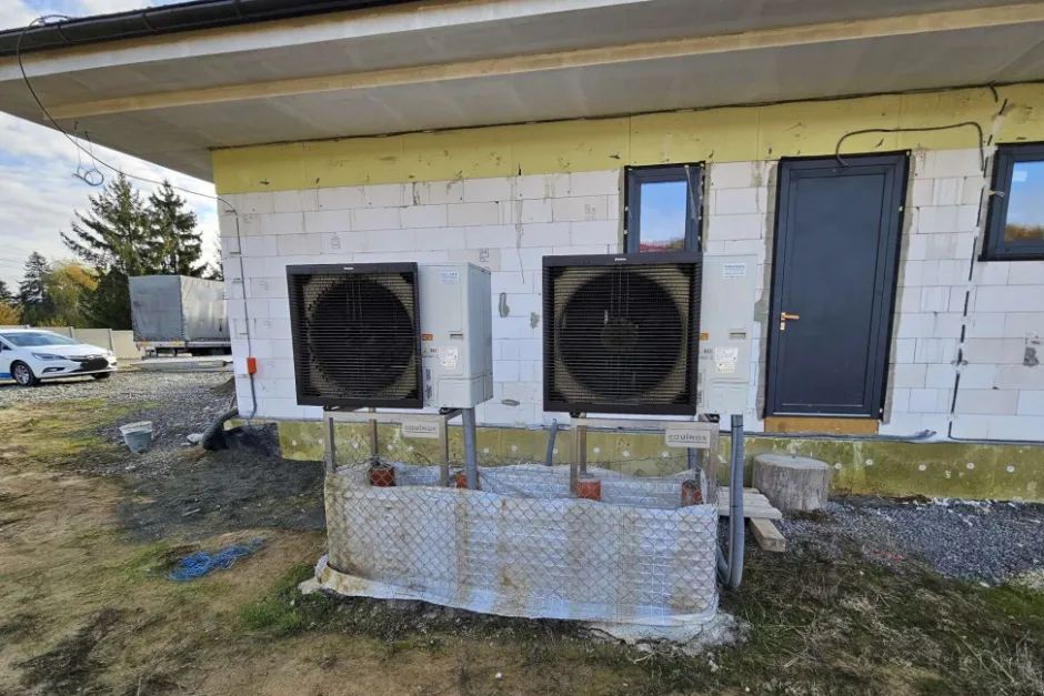 Tepelné čerpadlo vzduch voda Daikin Altherma 3 2x 14kW s chladením rodinný dom Hriňová