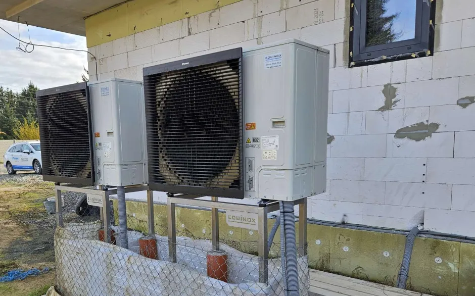 Tepelné čerpadlo vzduch voda Daikin Altherma 3 2x 14kW s chladením rodinný dom Hriňová