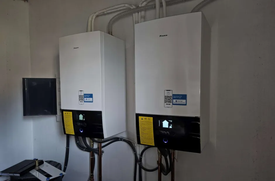 Tepelné čerpadlo vzduch voda Daikin Altherma 3 2x 14kW s chladením rodinný dom Hriňová
