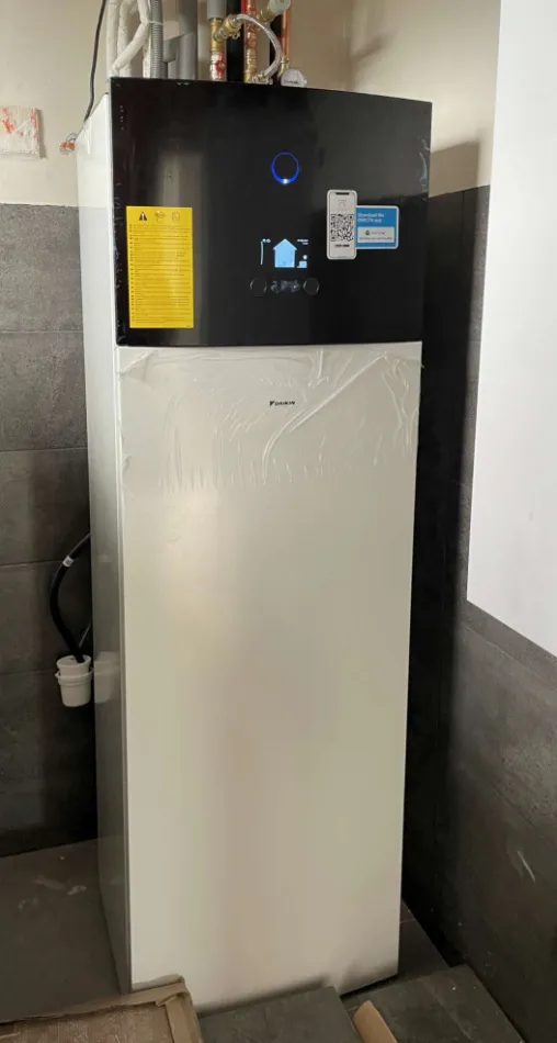Tepelné čerpadlo vzduch voda Daikin Altherma 3 4kW rodinný dom Lukavica