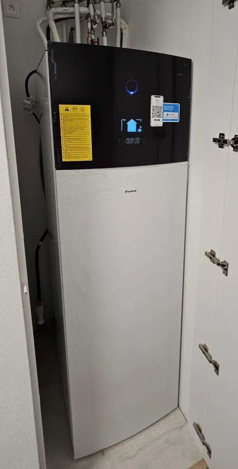 Tepelné čerpadlo vzduch voda Daikin Altherma 3 4kW s chladením rodinný dom Bodíky