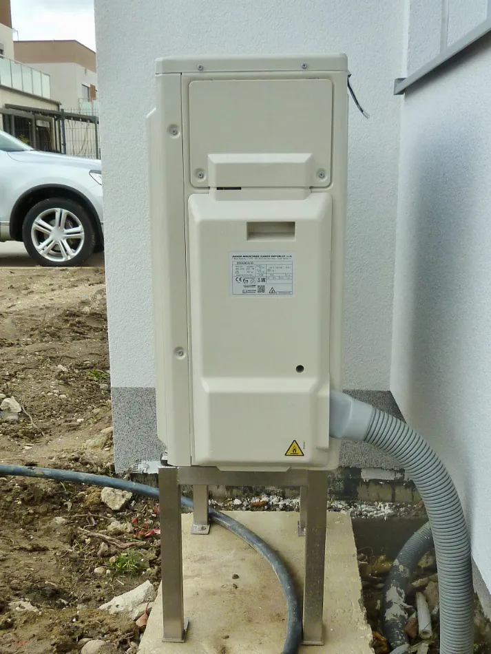 Tepelné čerpadlo vzduch voda Daikin Altherma 3 4kW s chladením rodinný dom Chorvátsky Grob