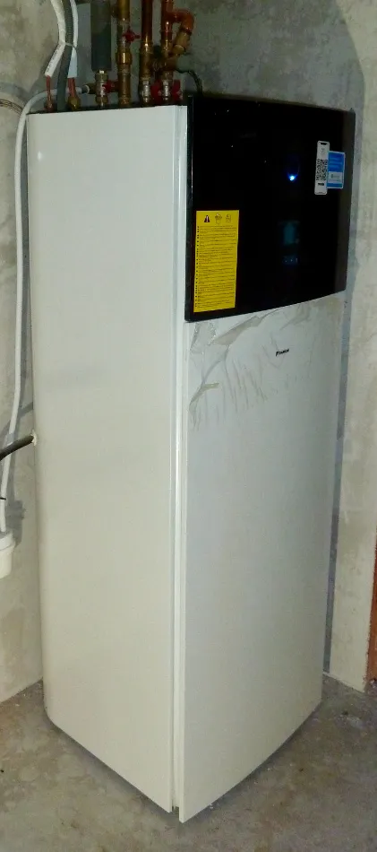 Tepelné čerpadlo vzduch voda Daikin Altherma 3 4kW s chladením rodinný dom Chorvátsky Grob
