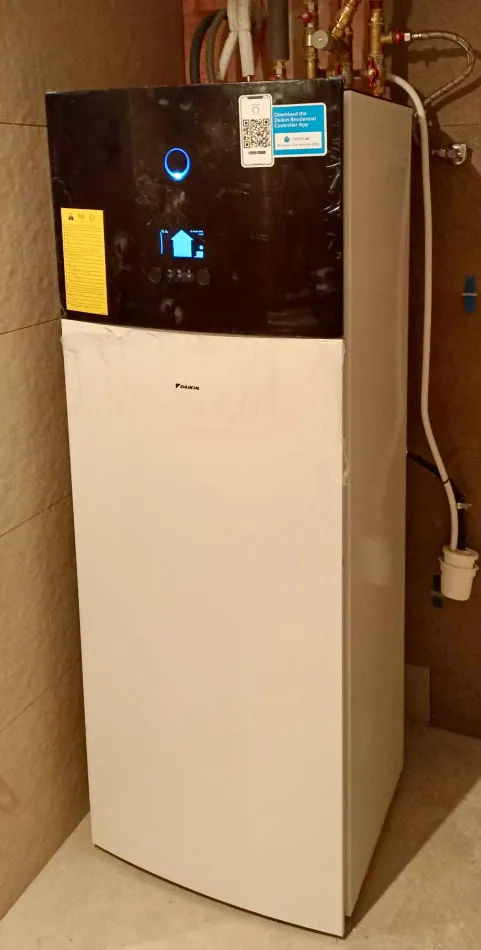 Tepelné čerpadlo vzduch voda Daikin Altherma 3 4kW s chladením rodinný dom Chorvátsky Grob