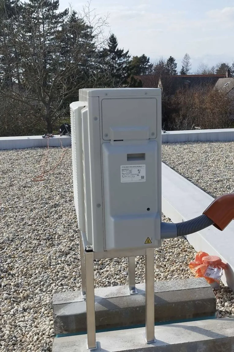 Tepelné čerpadlo vzduch voda Daikin Altherma 3 4kW s chladením rodinný dom Stopfenreuth