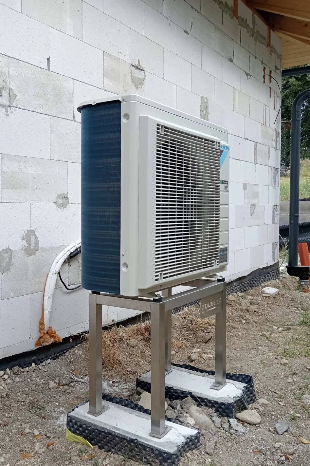 Tepelné čerpadlo vzduch voda Daikin Altherma 3 4kW s chladením rodinný dom Turčiansky Michal
