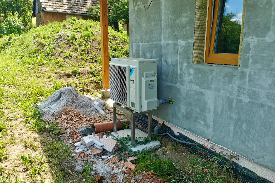 Tepelné čerpadlo vzduch voda Daikin Altherma 3 6kW RD Veľké Košecké Podhradie