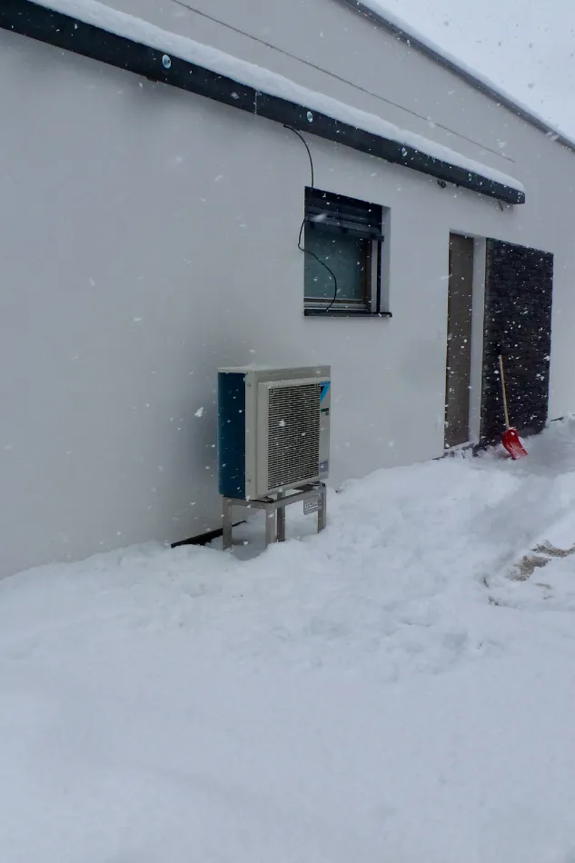 Tepelné čerpadlo vzduch voda Daikin Altherma 3 6kW rodinný dom Bobrov