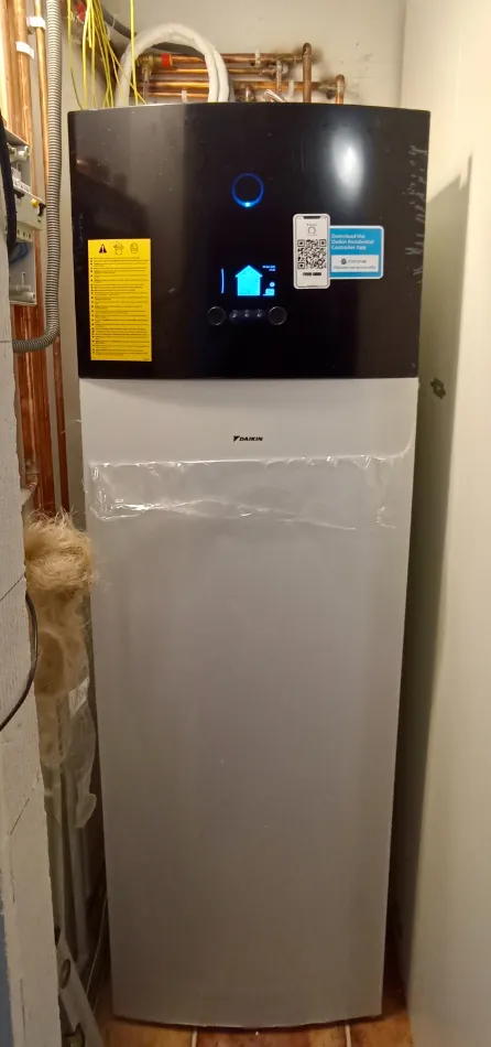 Tepelné čerpadlo vzduch voda Daikin Altherma 3 6kW rodinný dom Devínska Nová Ves