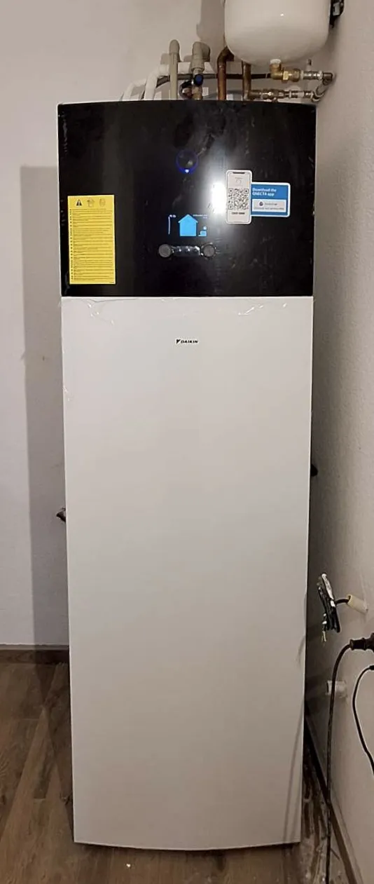 Tepelné čerpadlo vzduch voda Daikin Altherma 3 6kW rodinný dom Hriňová