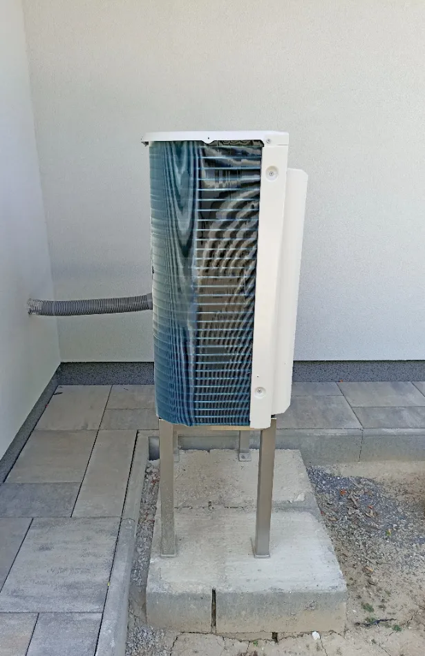 Tepelné čerpadlo vzduch voda Daikin Altherma 3 6kW rodinný dom Hrnčiarovce nad Parnou