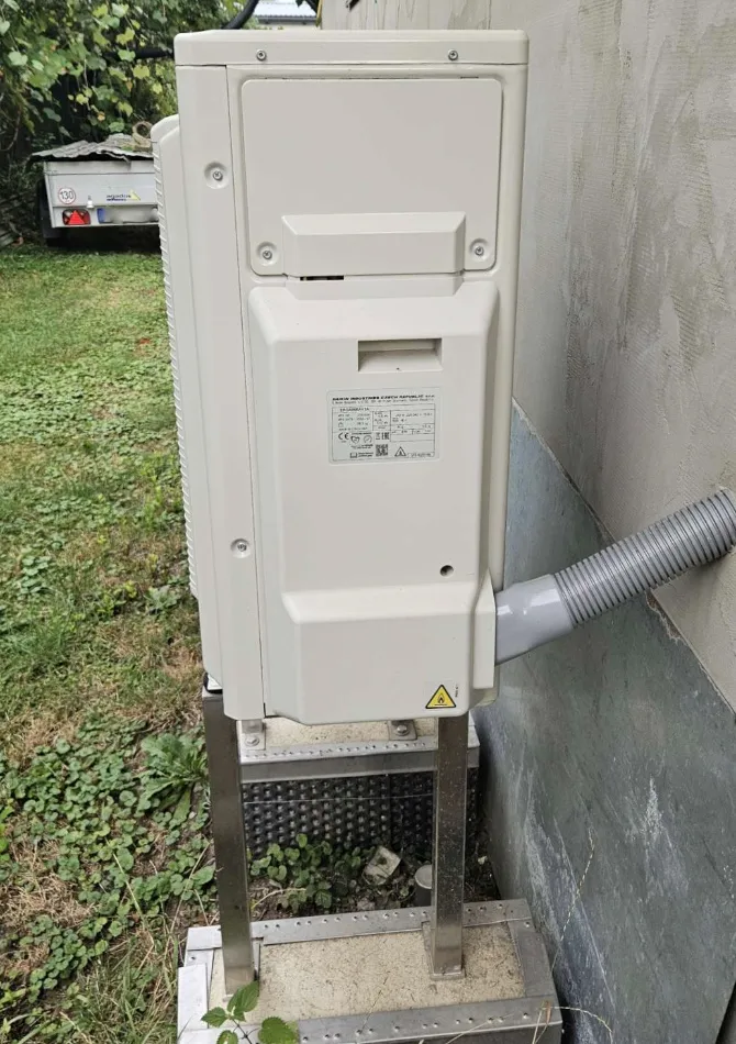 Tepelné čerpadlo vzduch voda Daikin Altherma 3 6kW rodinný dom Hronsek