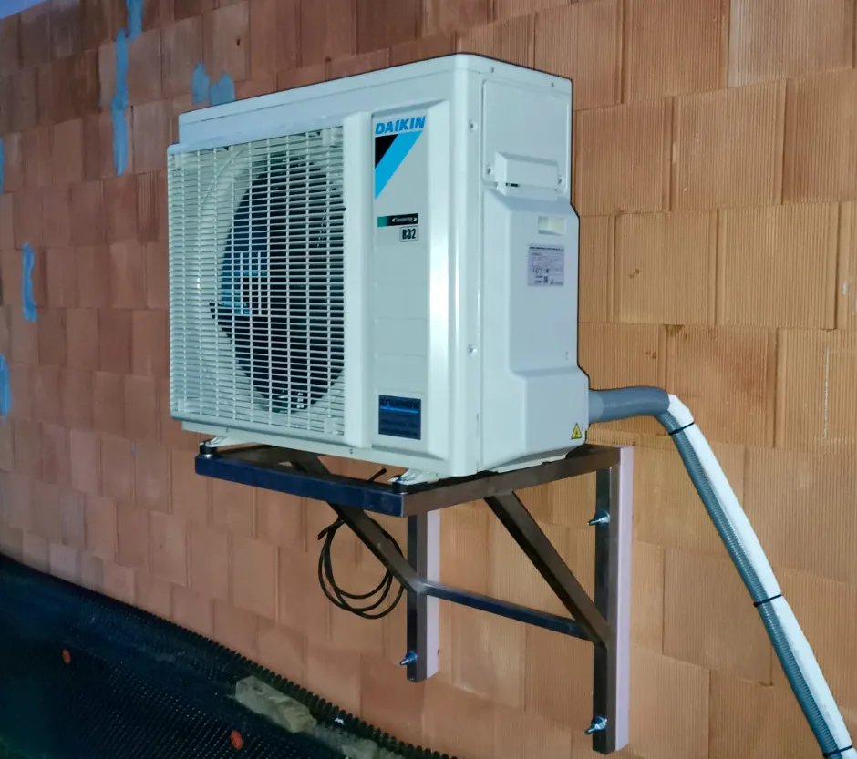 Tepelné čerpadlo vzduch voda Daikin Altherma 3 6kW rodinný dom Hruštín