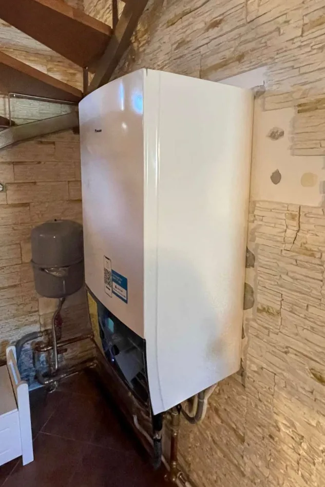 Tepelné čerpadlo vzduch voda Daikin Altherma 3 6kW rodinný dom Jakubov