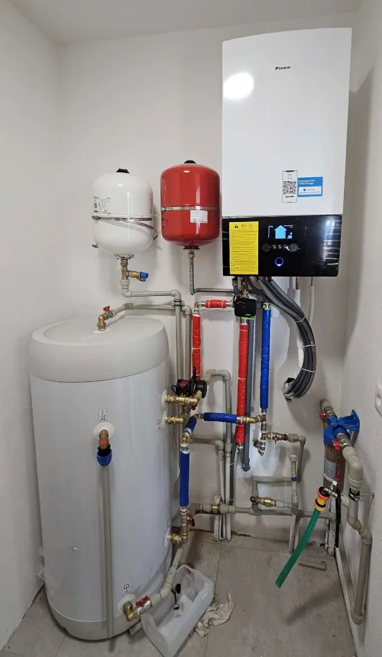 Tepelné čerpadlo vzduch voda Daikin Altherma 3 6kW rodinný dom Kalinovo
