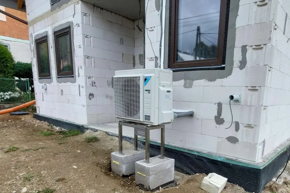 Tepelné čerpadlo vzduch voda Daikin Altherma 3 6kW rodinný dom Liptovská Lužná