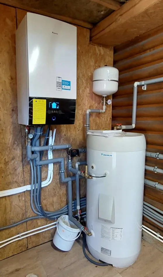 Tepelné čerpadlo vzduch voda Daikin Altherma 3 6kW rodinný dom Makov