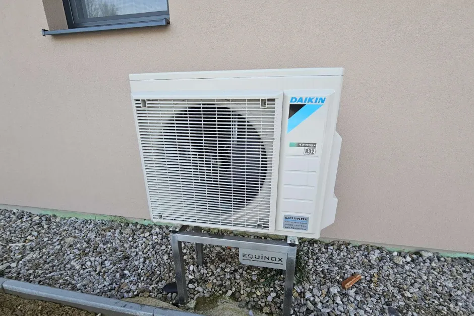 Tepelné čerpadlo vzduch voda Daikin Altherma 3 6kW rodinný dom Melčice - Lieskové