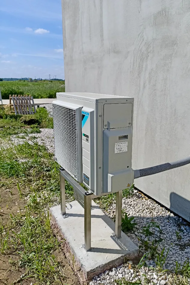 Tepelné čerpadlo vzduch voda Daikin Altherma 3 6kW rodinný dom Mostová