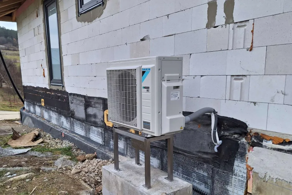 Tepelné čerpadlo vzduch voda Daikin Altherma 3 6kW rodinný dom Petrovice