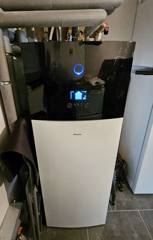 Tepelné čerpadlo vzduch voda Daikin Altherma 3 6kW rodinný dom Pitelová