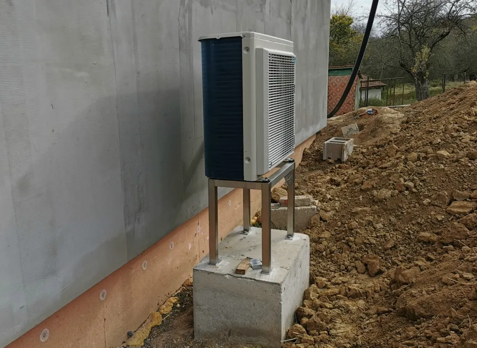 Tepelné čerpadlo vzduch voda Daikin Altherma 3 6kW rodinný dom Prietrž