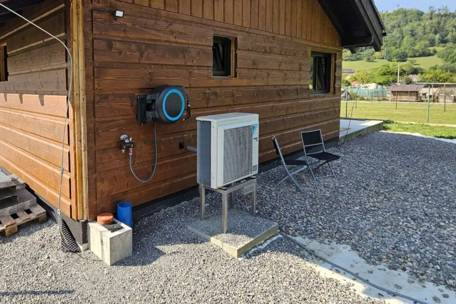 Tepelné čerpadlo vzduch voda Daikin Altherma 3 6kW rodinný dom Prostredný Vadičov