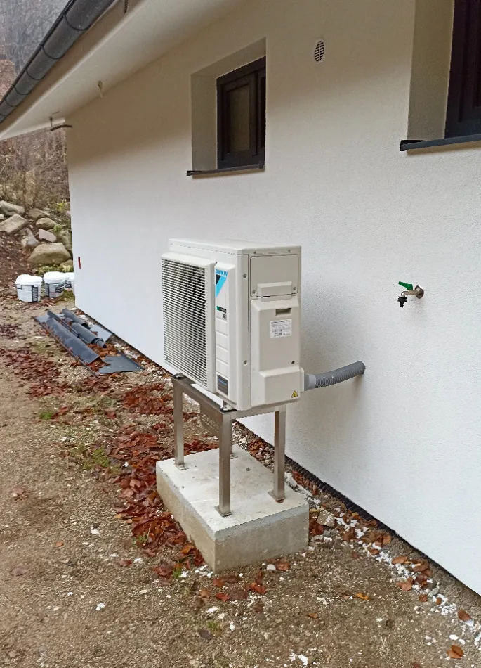 Tepelné čerpadlo vzduch voda Daikin Altherma 3 6kW rodinný dom Tajov