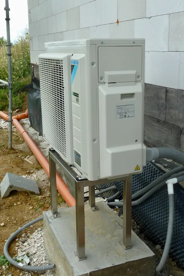 Tepelné čerpadlo vzduch voda Daikin Altherma 3 6kW rodinný dom Trenčianske Jastrabie