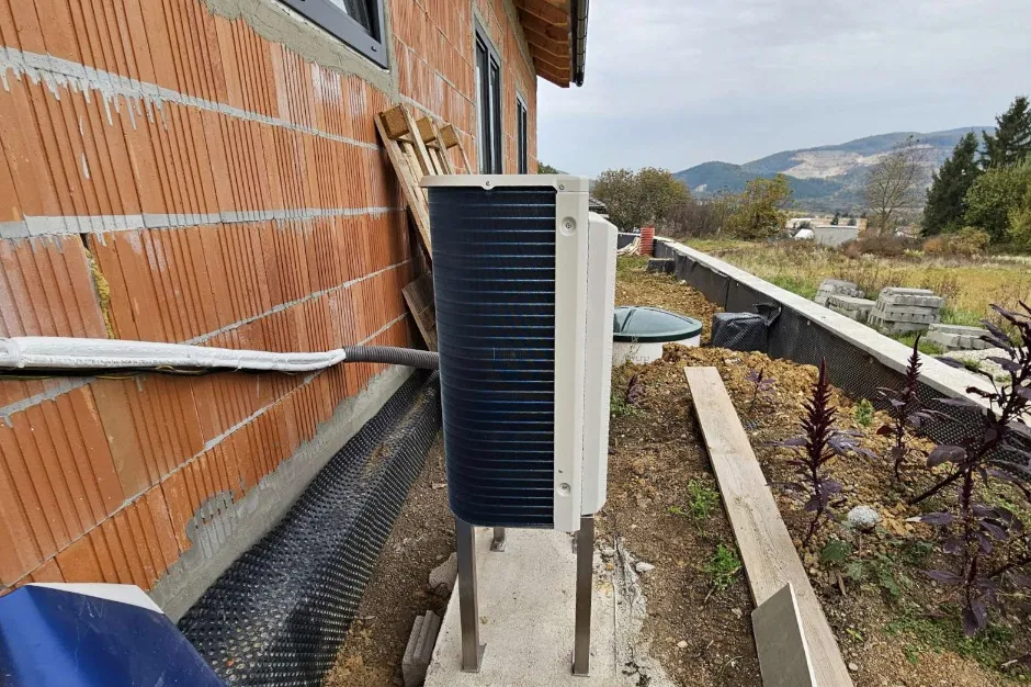 Tepelné čerpadlo vzduch voda Daikin Altherma 3 6kW rodinný dom Trenčianske Jastrabie