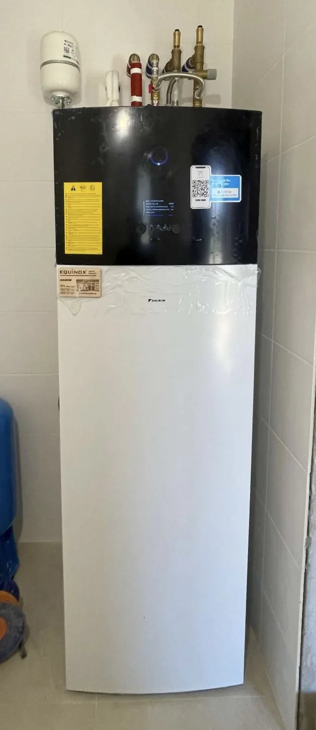 Tepelné čerpadlo vzduch voda Daikin Altherma 3 6kW rodinný dom Uhorské