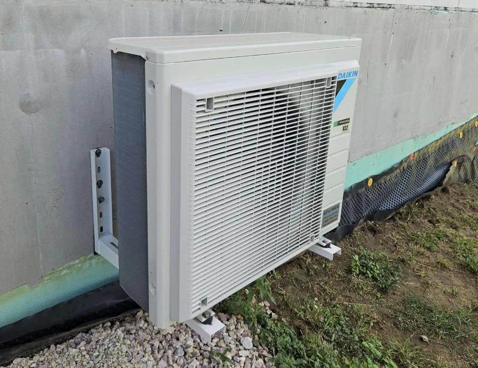 Tepelné čerpadlo vzduch voda Daikin Altherma 3 6kW rodinný dom Veľké Zálužie