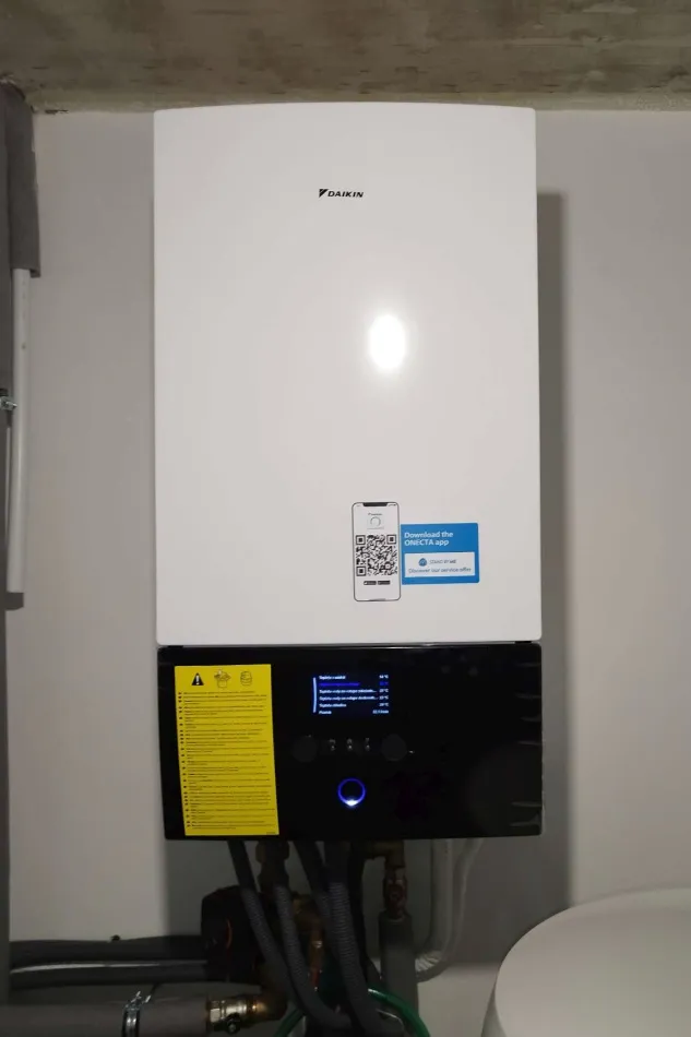 Tepelné čerpadlo vzduch voda Daikin Altherma 3 6kW rodinný dom Veľké Zálužie