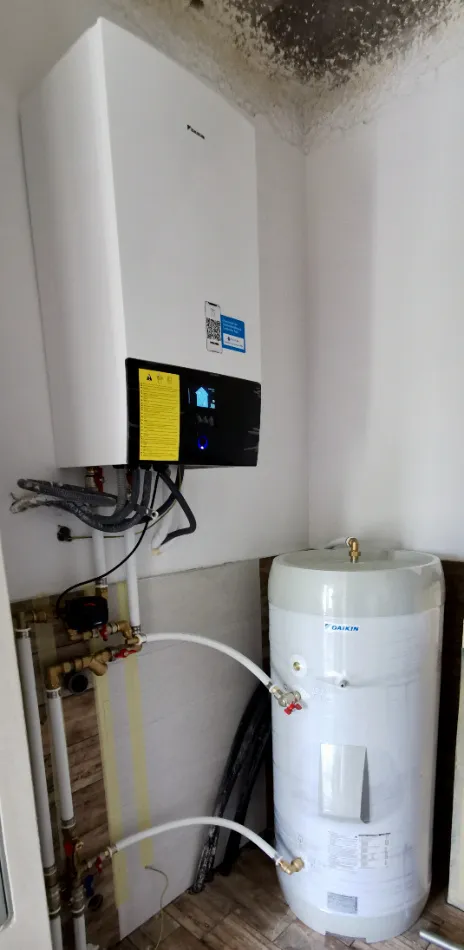 Tepelné čerpadlo vzduch voda Daikin Altherma 3 6kW s chladením RD Družstevná pri Hornáde