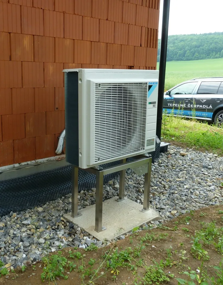Tepelné čerpadlo vzduch voda Daikin Altherma 3 6kW s chladením RD Lednické Rovne