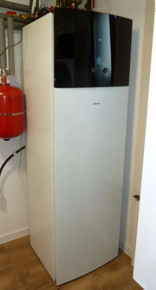 Tepelné čerpadlo vzduch voda Daikin Altherma 3 6kW s chladením RD Medzibrodie nad Oravou