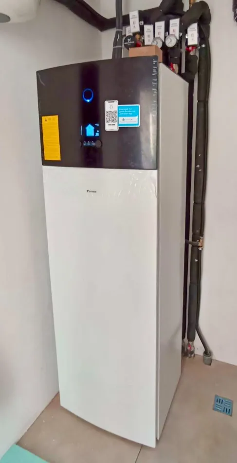 Tepelné čerpadlo vzduch voda Daikin Altherma 3 6kW s chladením RD Neudorf bei Parndorf