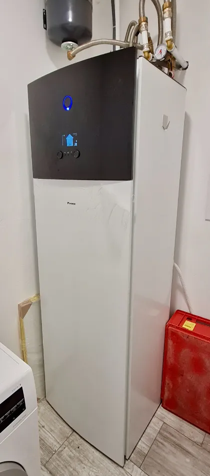 Tepelné čerpadlo vzduch voda Daikin Altherma 3 6kW s chladením RD Šiatorská Bukovinka