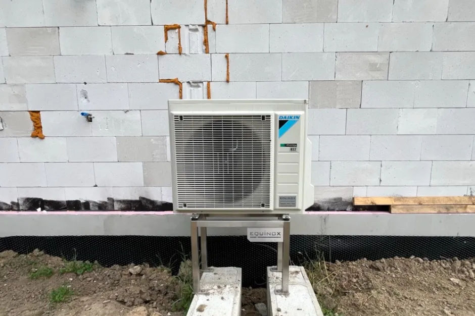 Tepelné čerpadlo vzduch voda Daikin Altherma 3 6kW s chladením rod. dom Hliník nad Hronom
