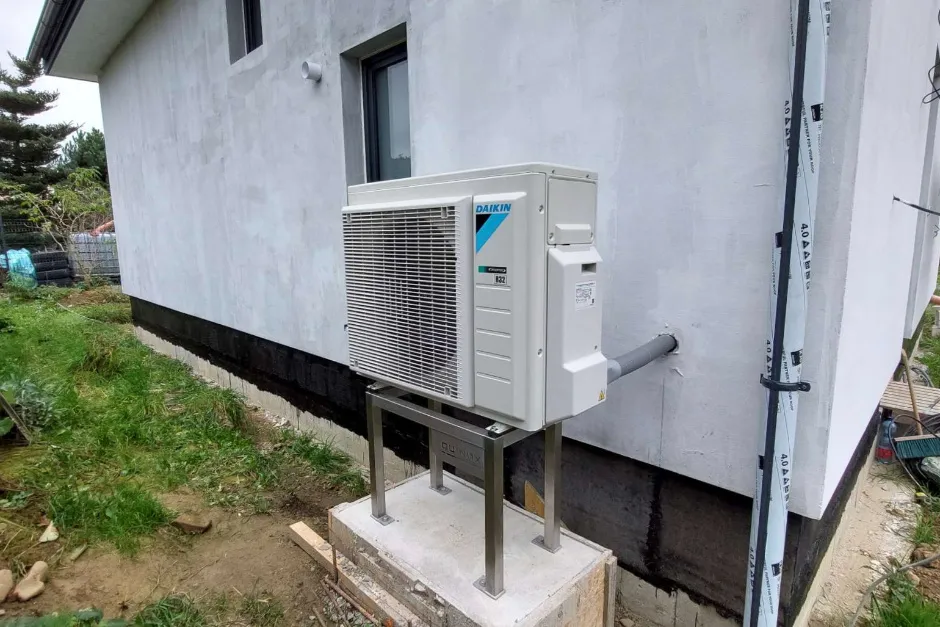 Tepelné čerpadlo vzduch voda Daikin Altherma 3 6kW s chladením rod. dom Kysucké Nové Mesto