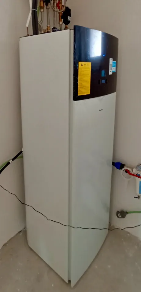 Tepelné čerpadlo vzduch voda Daikin Altherma 3 6kW s chladením rod. dom Martin nad Žitavou