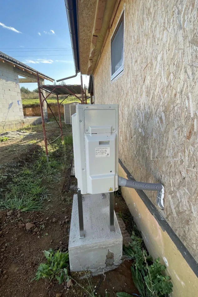 Tepelné čerpadlo vzduch voda Daikin Altherma 3 6kW s chladením rodinný dom Babiná